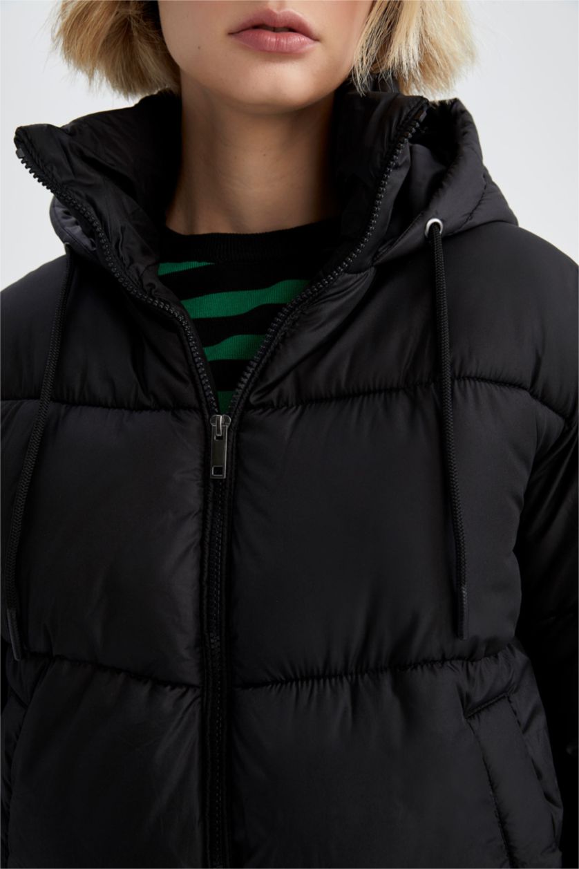 Женщины Черный Puffer Jacket