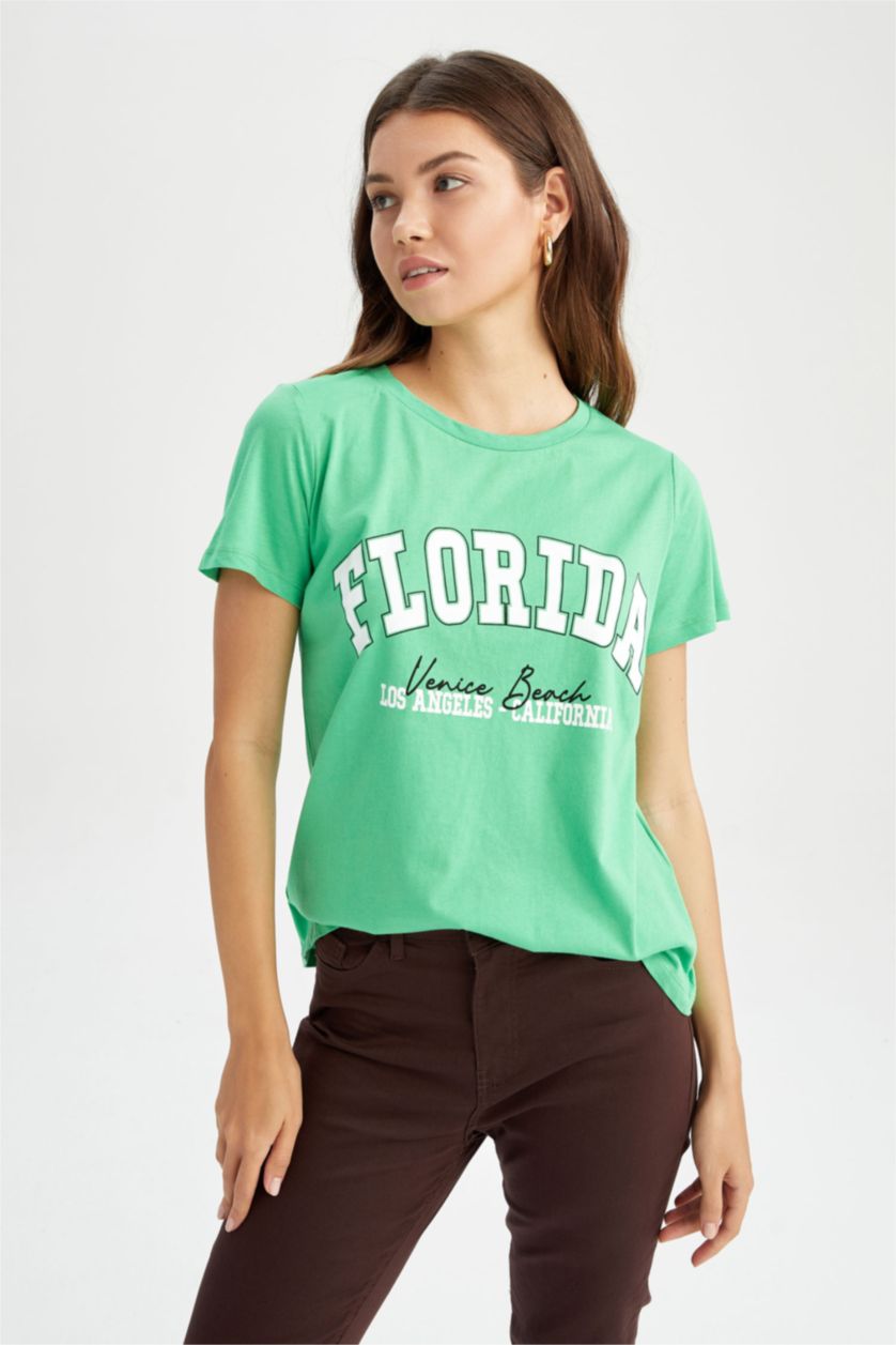 نساء أخضر فاتح تي شيرت بأكمام قصيرة قطن بقصة عادية بياقة مستديرة