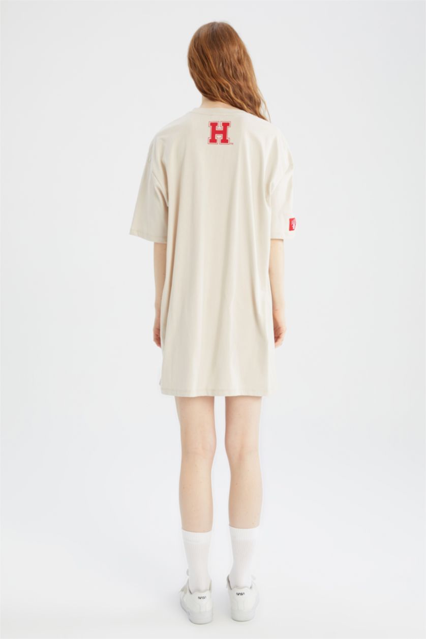 FEMME Beige Cool Harvard University T-shirt à col rond et à manches courtes sous licence
