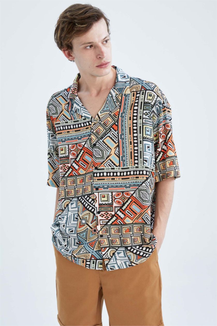 HOMME Orange Chemise oversize à manches courtes en popeline à motifs