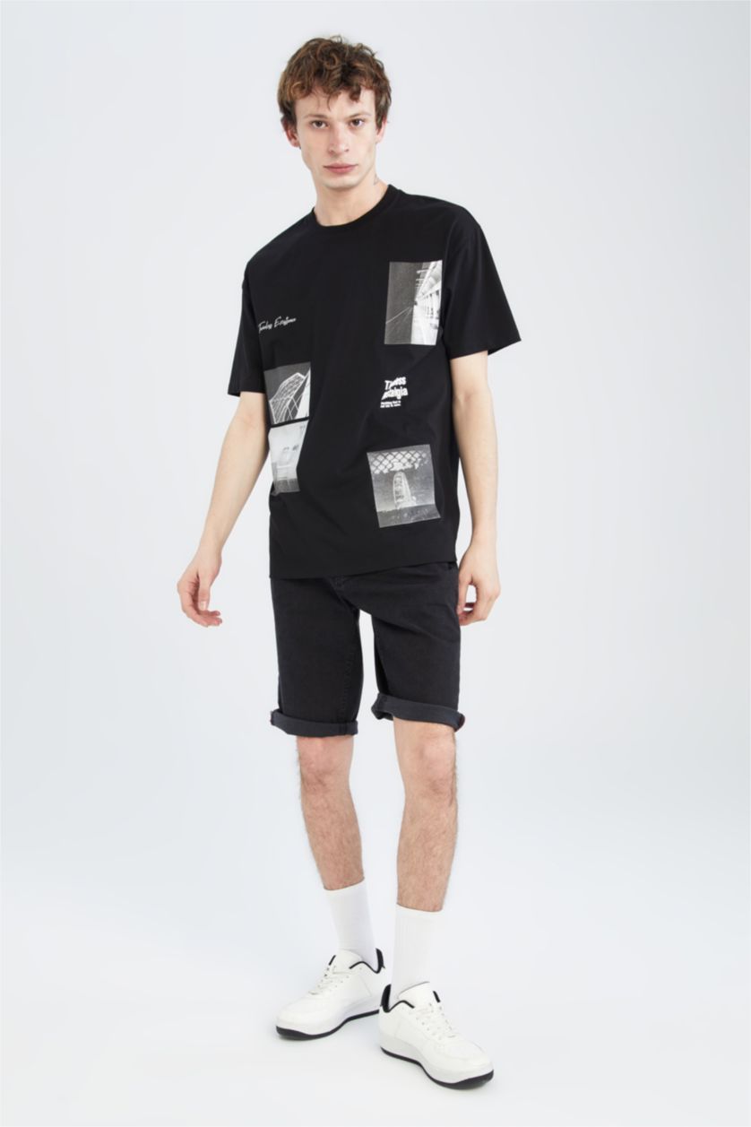 MAN Black Regular Fit Midi Shorts