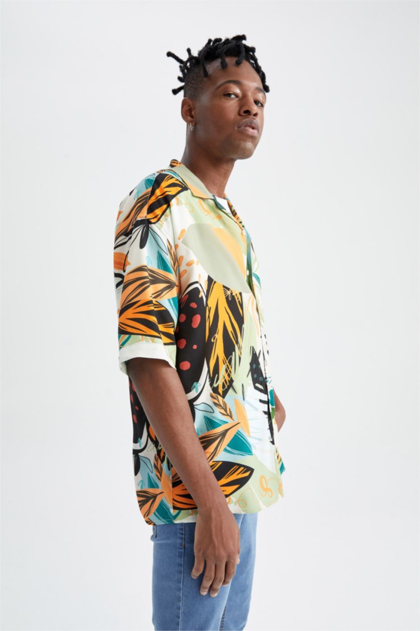 HOMME Orange Chemise à manches courtes en viscose à motifs coupe oversize