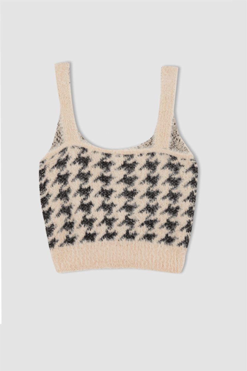 Kadın Bej Slim Fit Kare Yaka Dama Desenli Crop Atlet