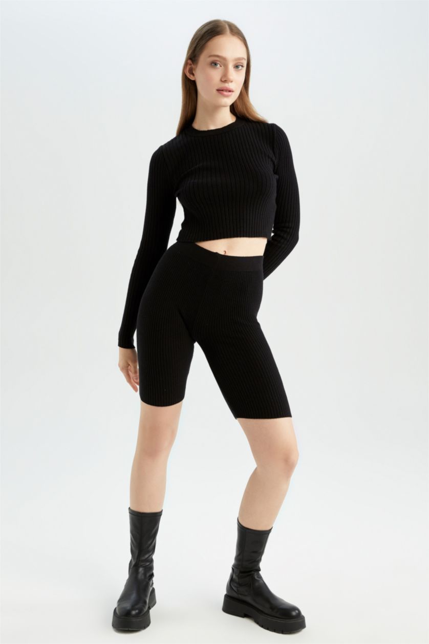 Женщины Черный Шорты