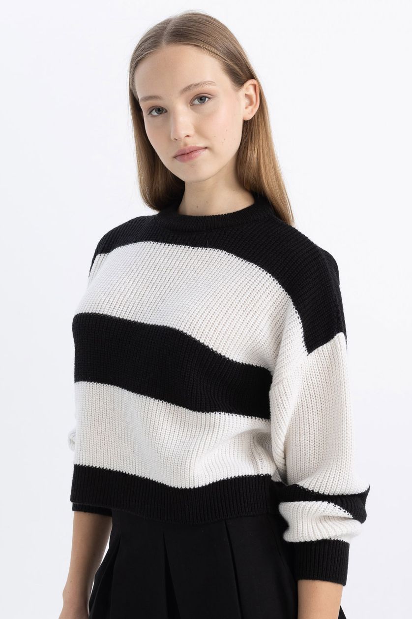 WOMAN Black Oversize Fit Striped Crew Neck Pullover