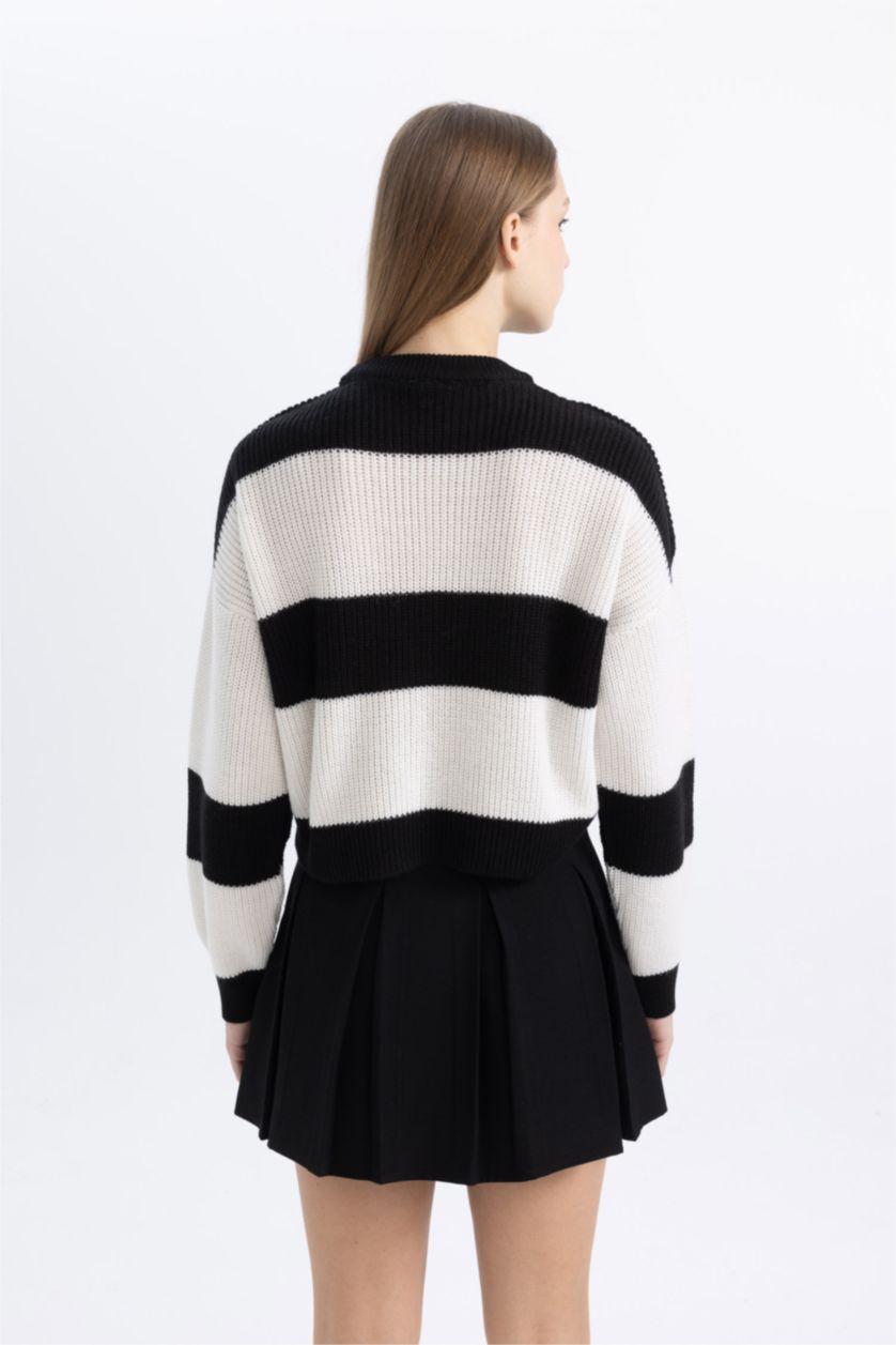 WOMAN Black Oversize Fit Striped Crew Neck Pullover