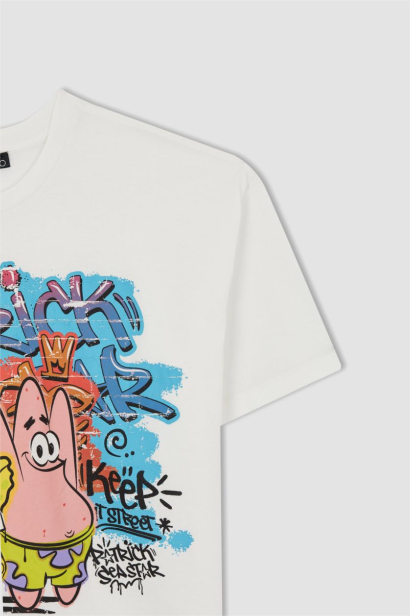 Kadın Kırık Beyaz Oversıze Kısa Kollu Tişört