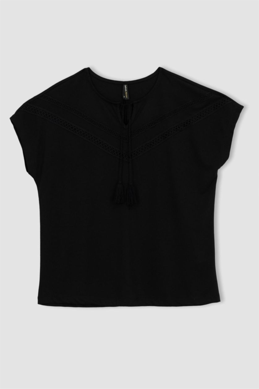 حريمي أسود تي شيرت نص كم برقبة مستديرة