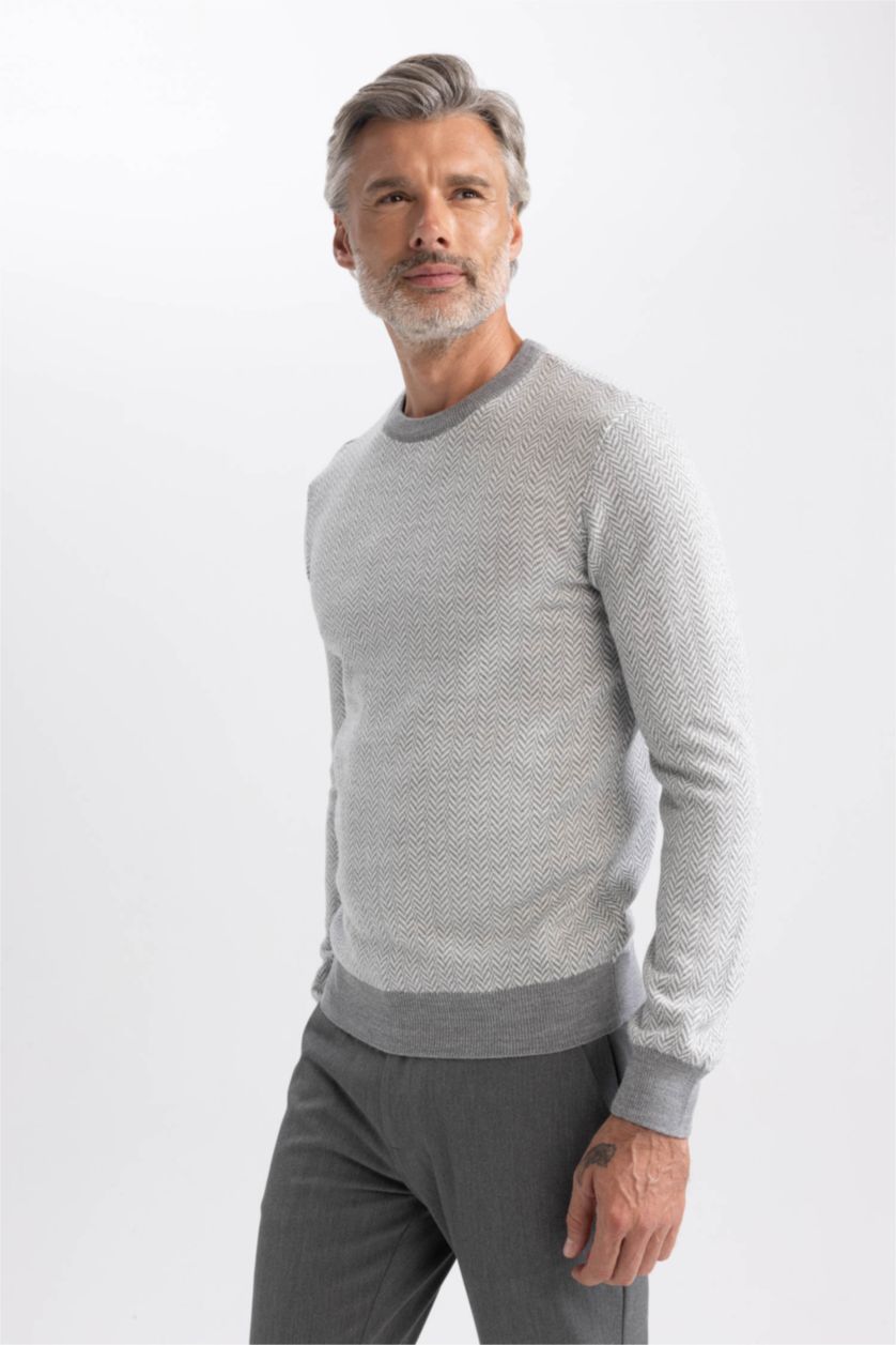 MAN Grey Melange Standard Fit Crew Neck Knitted Pullover