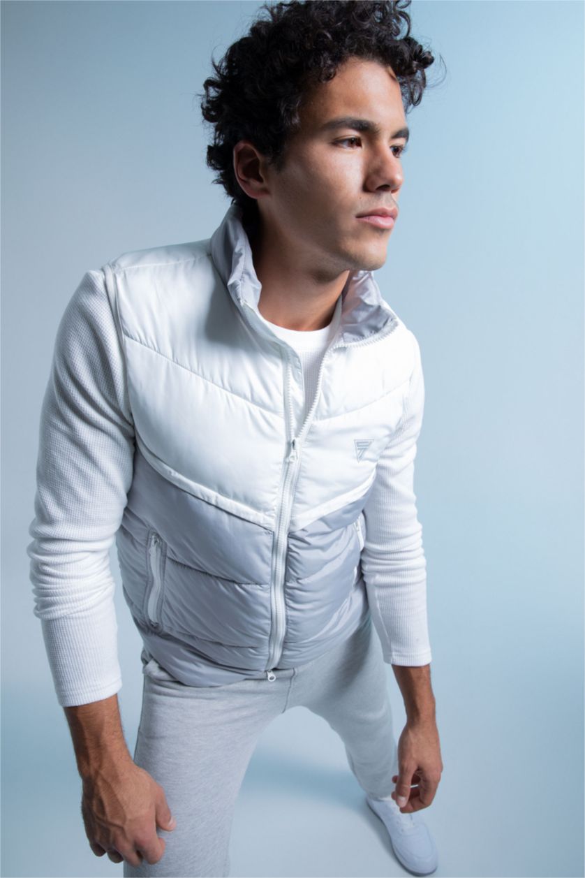 رجالي أبيض فيست سليم فيت  بطانة صناعية