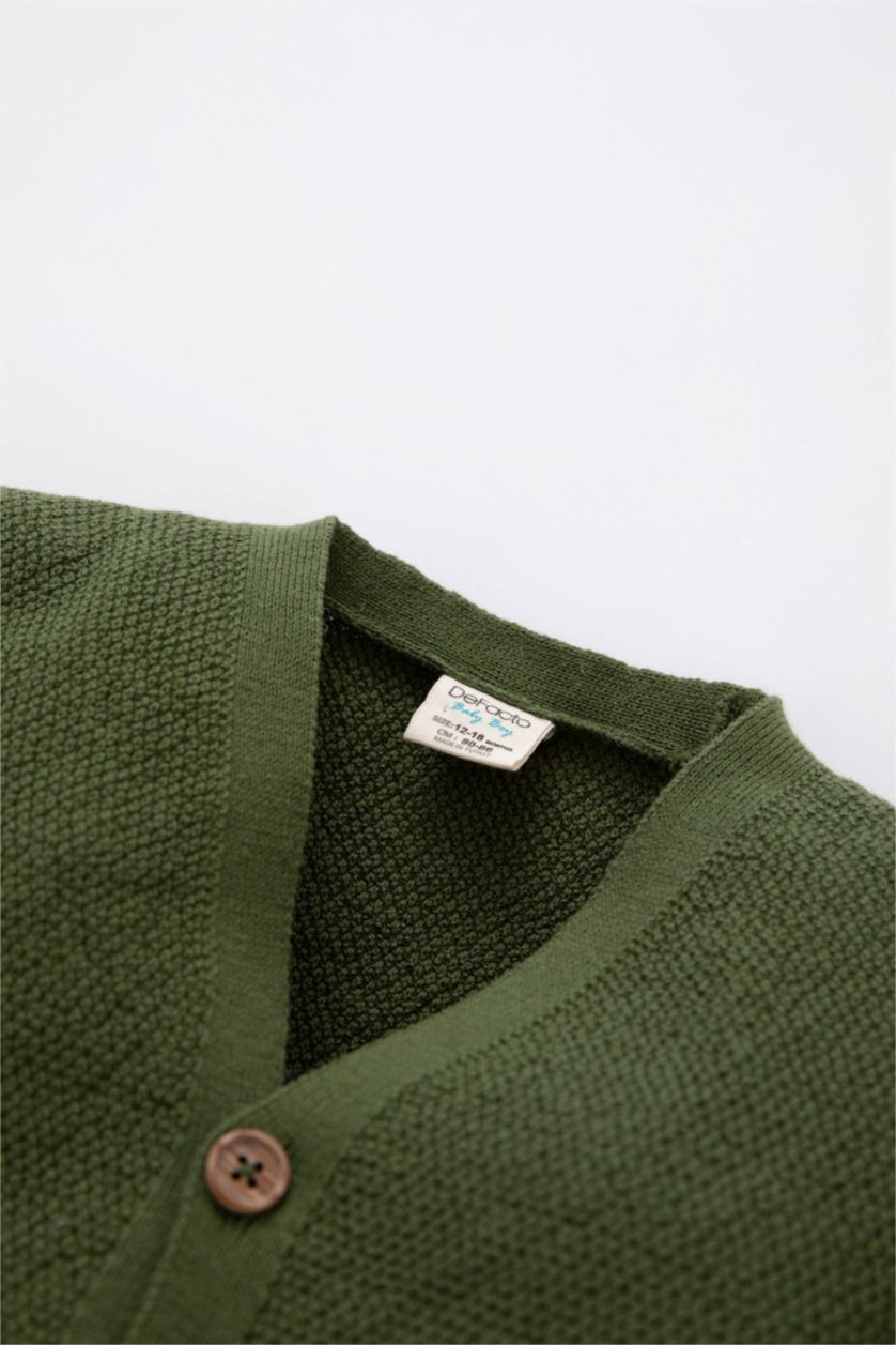 طفل صغير أخضر فاتح جاكيت قطن قصة عادية بياقة V