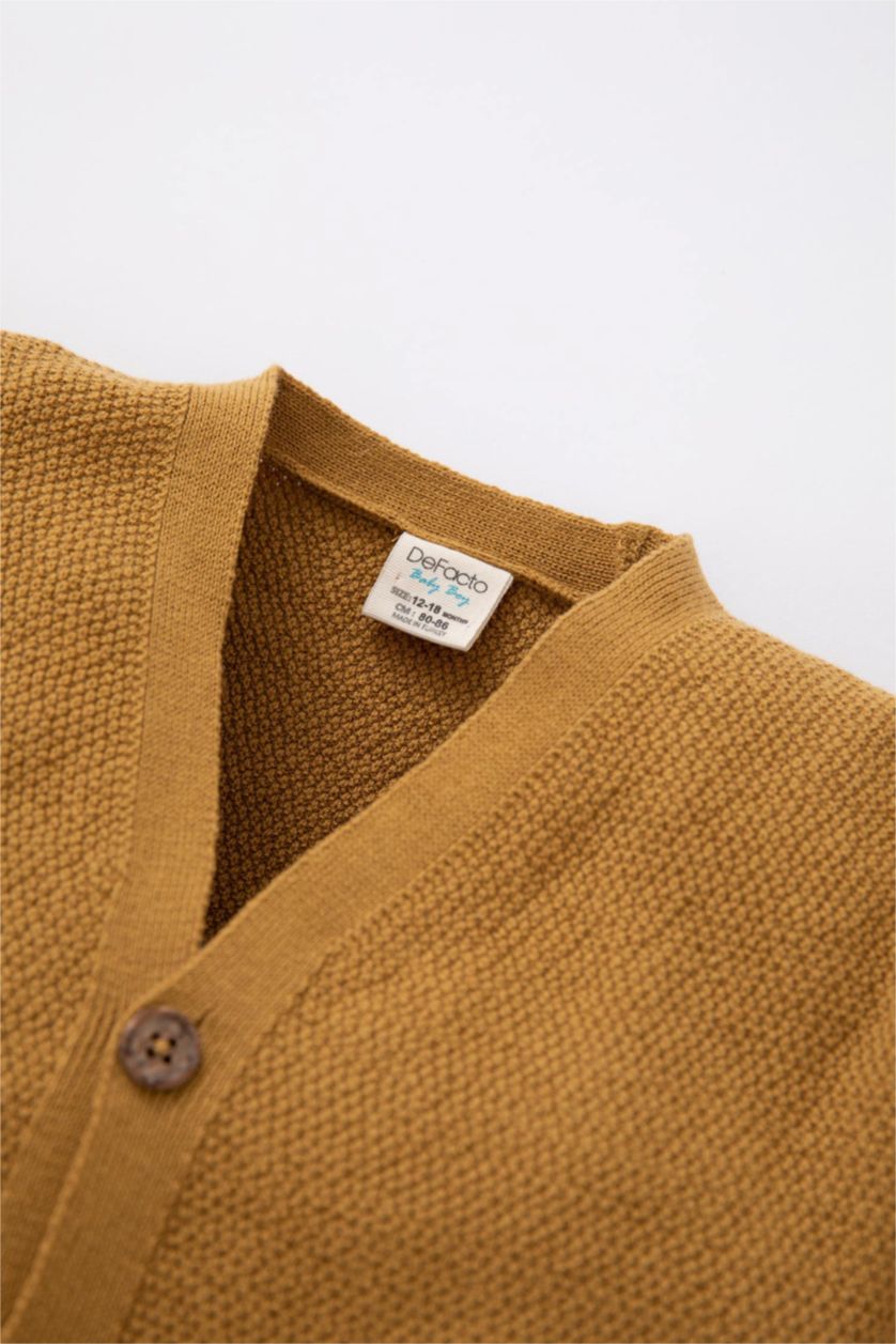 طفل صغير أصفر سويترولادي بيبي قطن بقصة عادية بياقة V