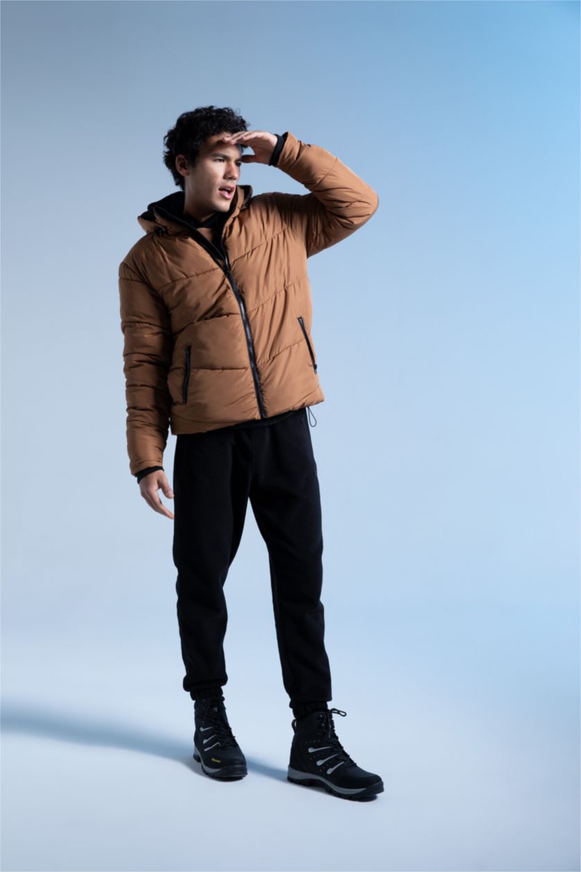 Erkek Camel Rüzgar Geçirmez Su itici DeFactoFit Kapüşonlu İçi Polarlı Şişme Mont