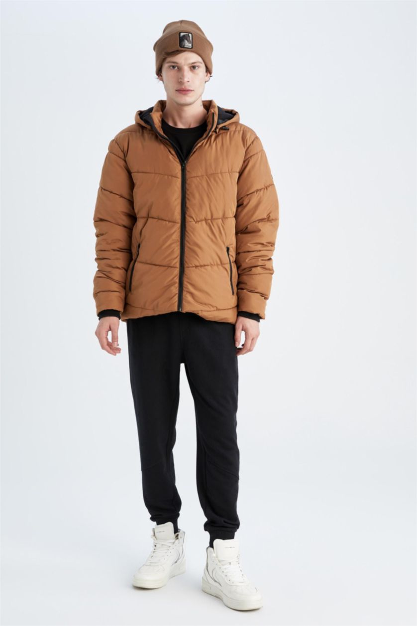 Erkek Camel Rüzgar Geçirmez Su itici DeFactoFit Kapüşonlu İçi Polarlı Şişme Mont