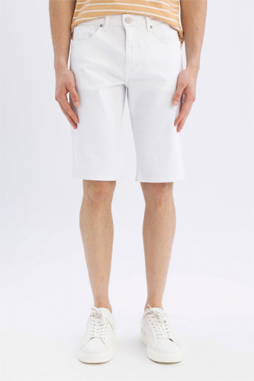MAN White Slim Fit Denim