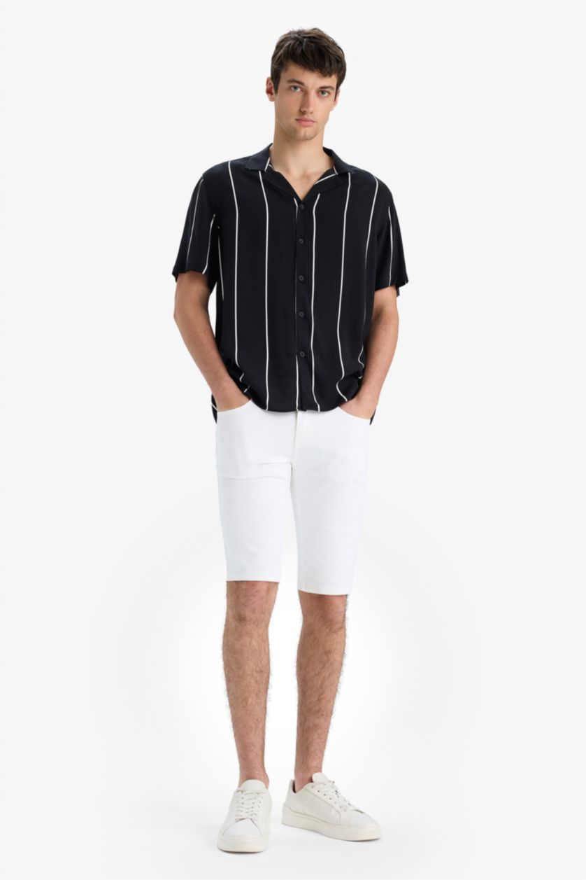 MAN White Slim Fit White Denim Bermuda Shorts