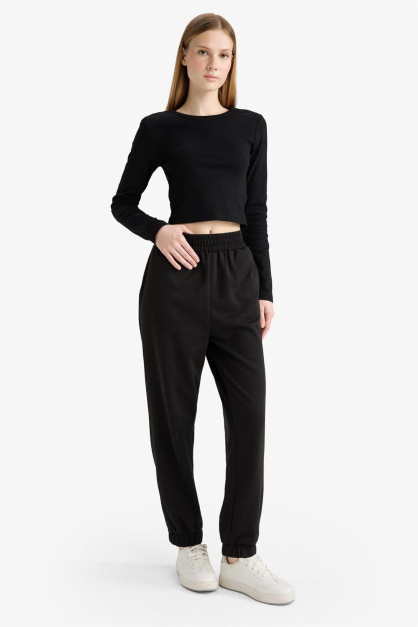 Woman Black jogger Trousers