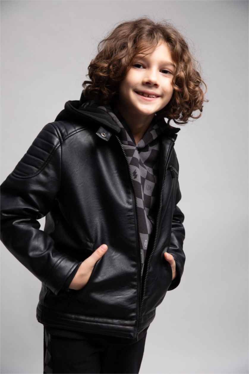 أولاد أسود جاكيت جلد صناعي ولادي بكابيشون قطيفة