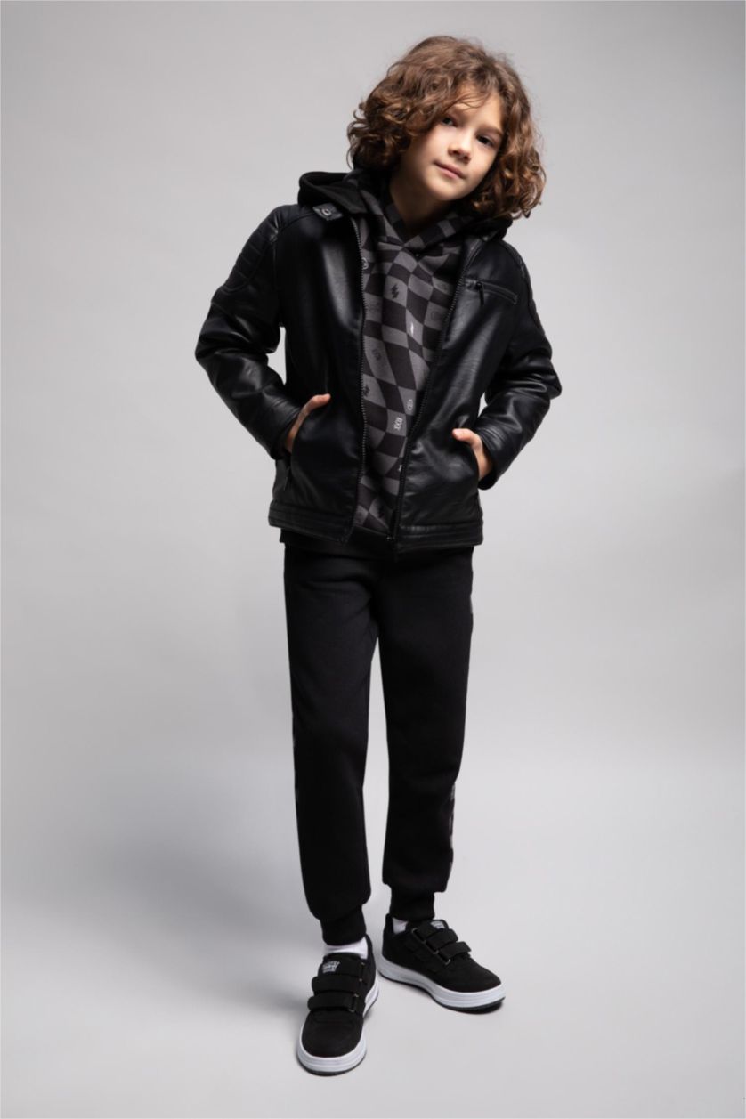 أولاد أسود جاكيت جلد صناعي ولادي بكابيشون قطيفة