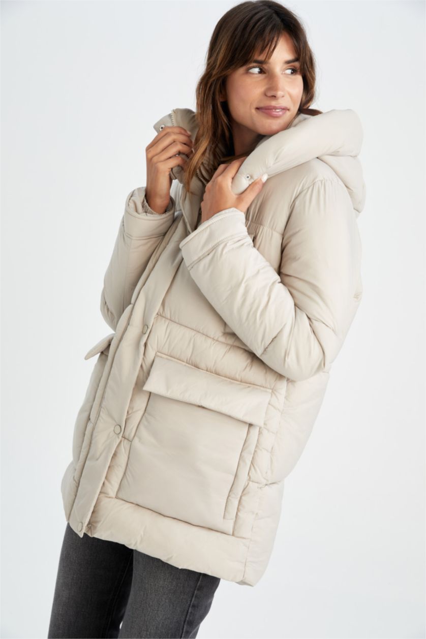 Kadın Kum Isı Yalıtımlı Su Geçirmez Kapüşonlu Hafif Uzun Dolgulu Mont