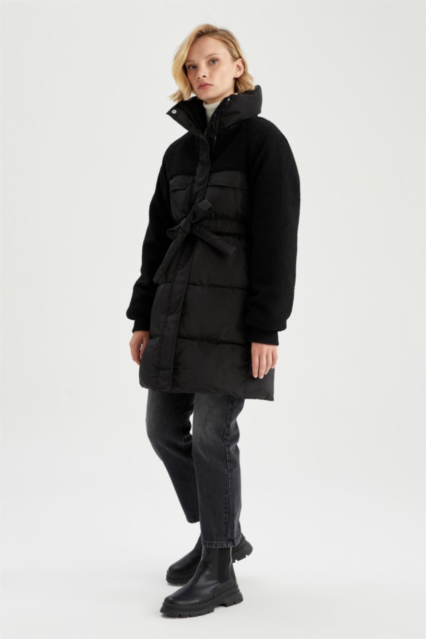 نساء أسود جاكيت بحزام عازل للحرارة