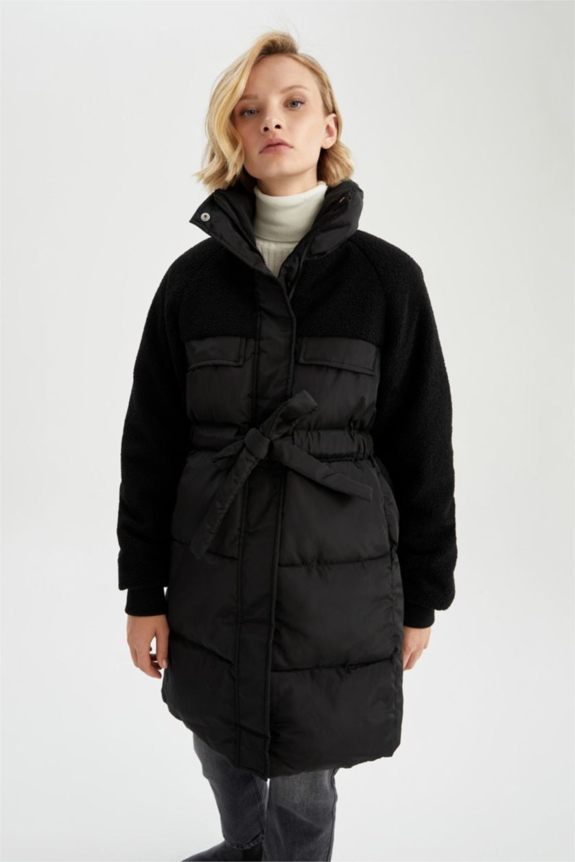 نساء أسود جاكيت بحزام عازل للحرارة