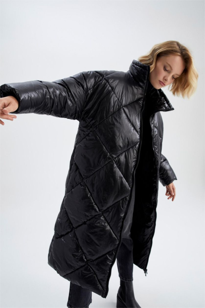 WOMAN Black Thermal Insulated Waterproof Oversize Fit Long Puffer Jacket