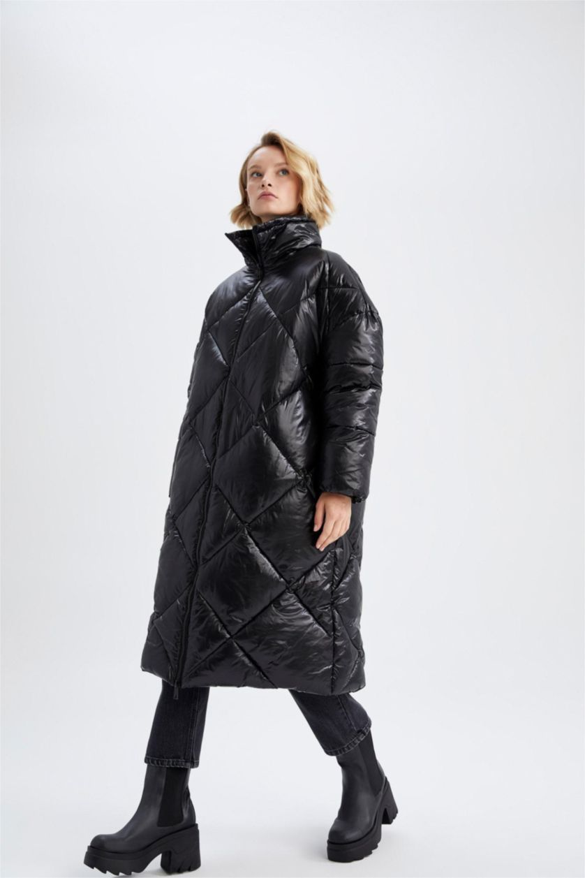 WOMAN Black Thermal Insulated Waterproof Oversize Fit Long Puffer Jacket