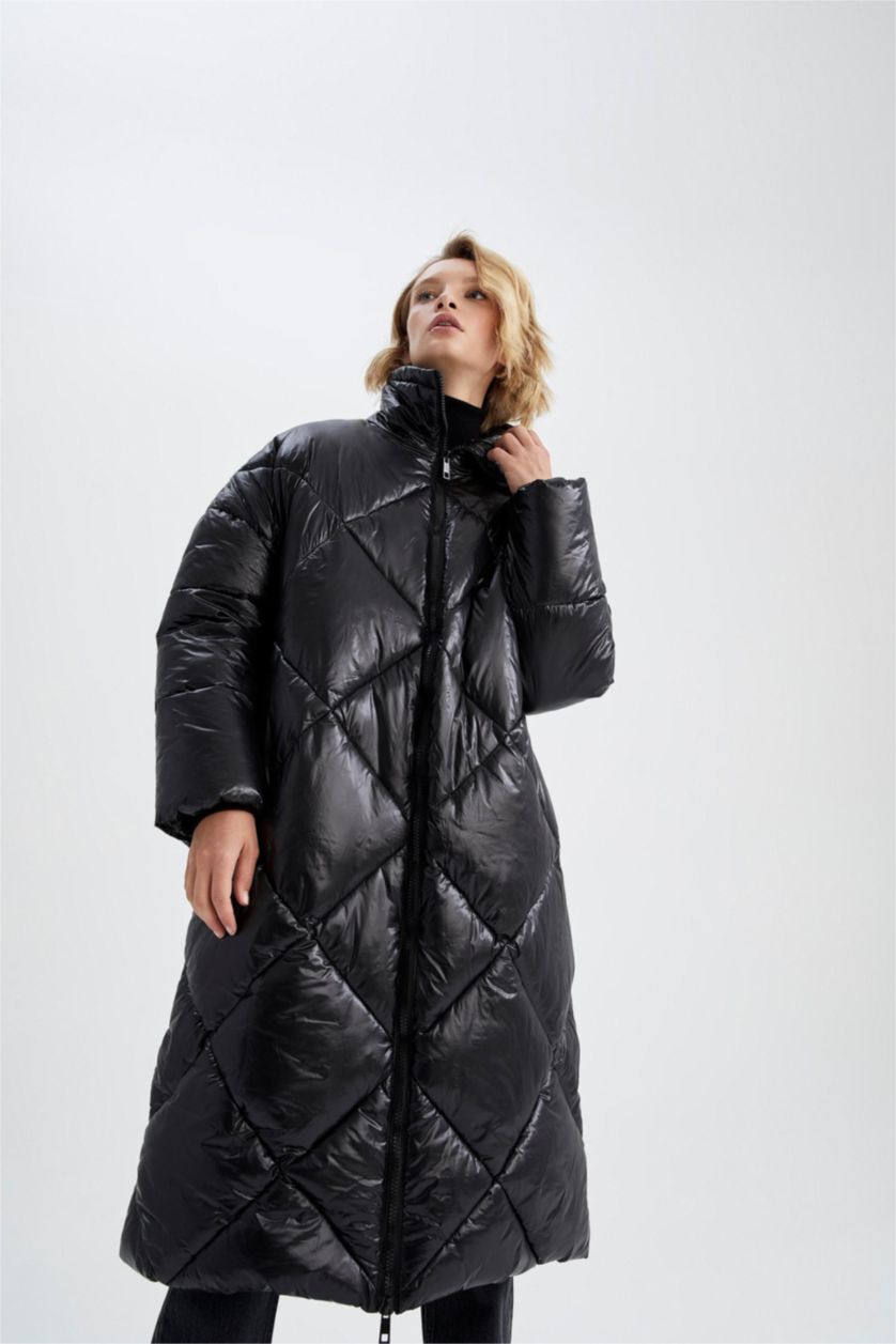 WOMAN Black Thermal Insulated Waterproof Oversize Fit Long Puffer Jacket