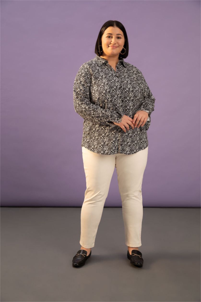 حريمي بيج فاتح بنطلون جينز موم فيت مقاس كبير