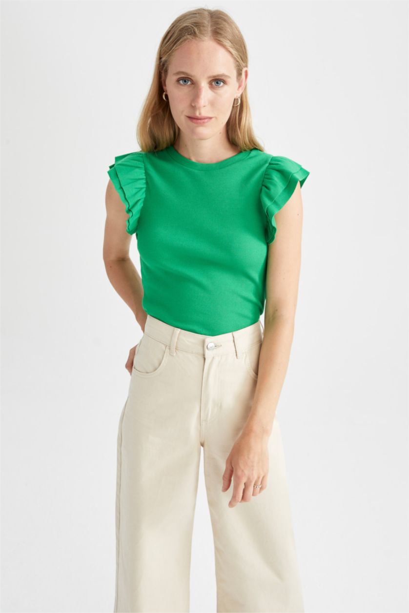 WOMAN Green Slim Fit Crew Neck Camisole Short Sleeve T-Shirt