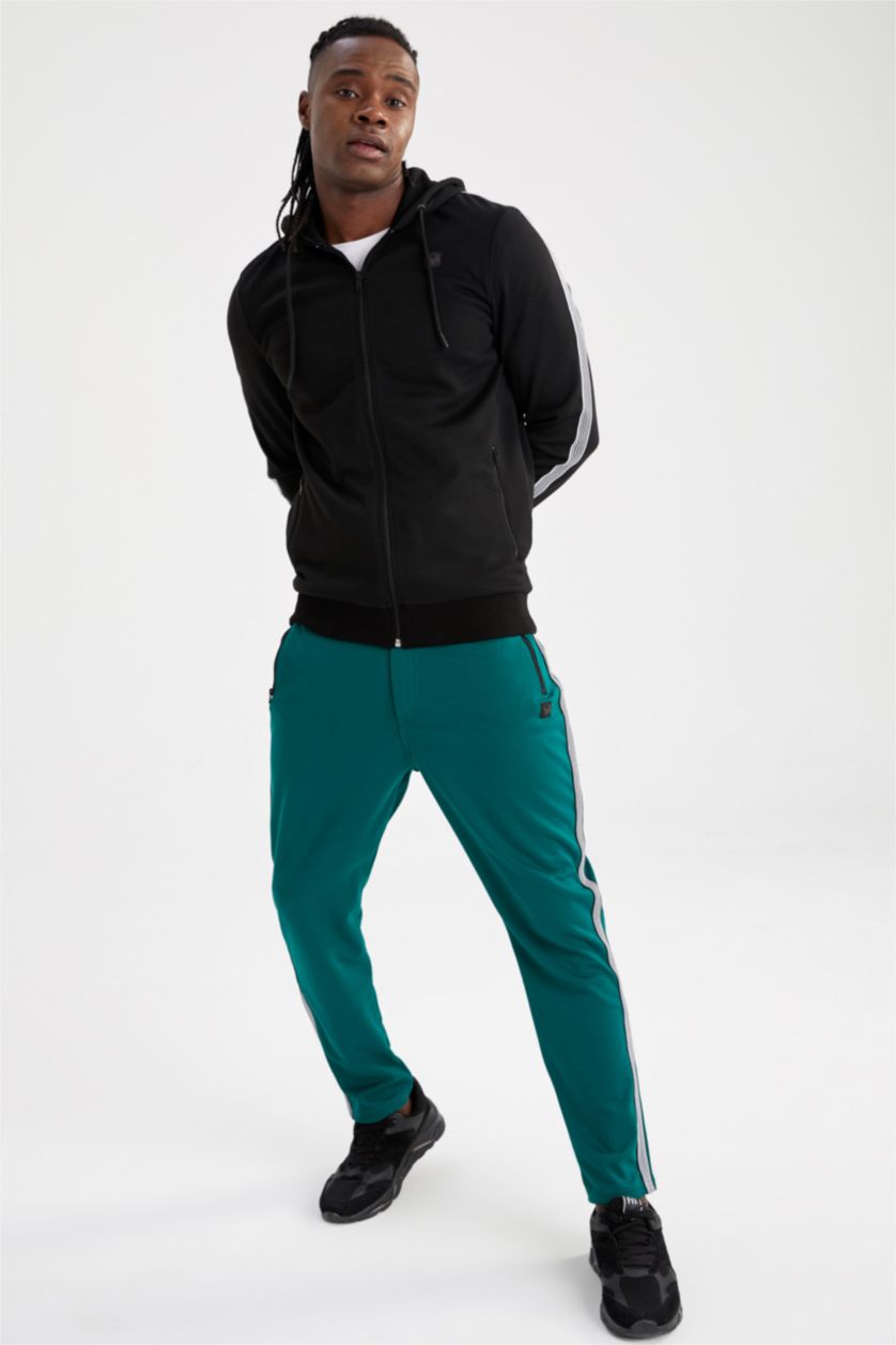 Erkek Koyu Yeşil Standart Fıt Jogger