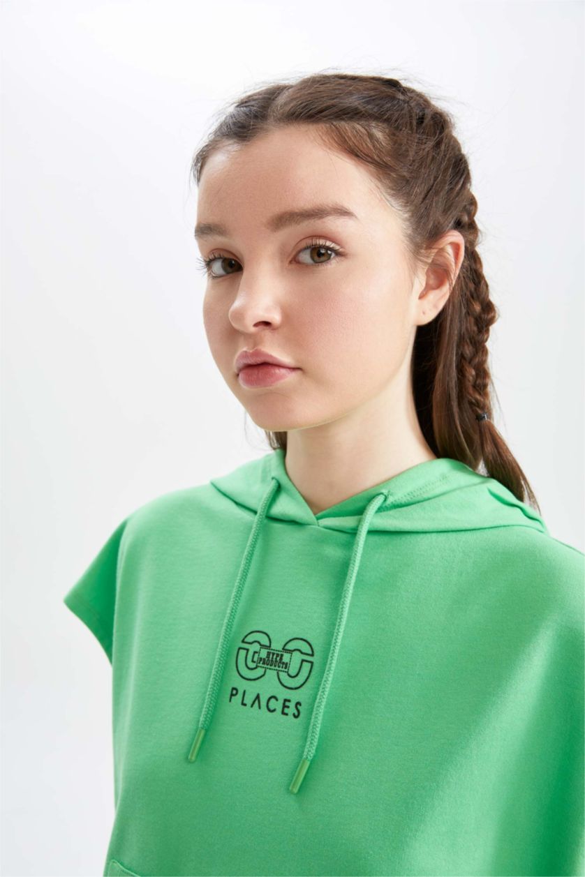 WOMAN Green Regular Fit Sleeveless Kangaroo Pocket Hoodie