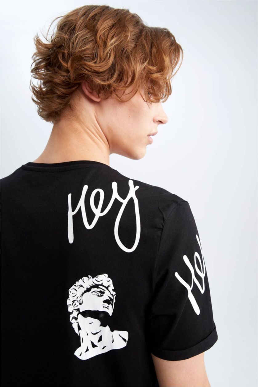 رجال أسود تي شيرت مطبوع بقصة طويلة بياقة مستديرة