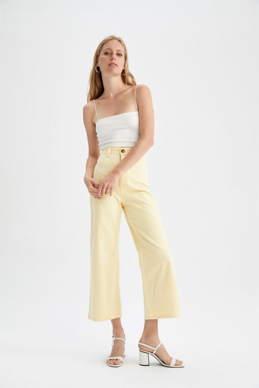 WOMAN Yellow Short Wide Leg Crop Fit Gabardine Trousers