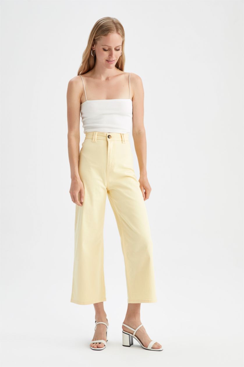 WOMAN Yellow Short Wide Leg Crop Fit Gabardine Trousers