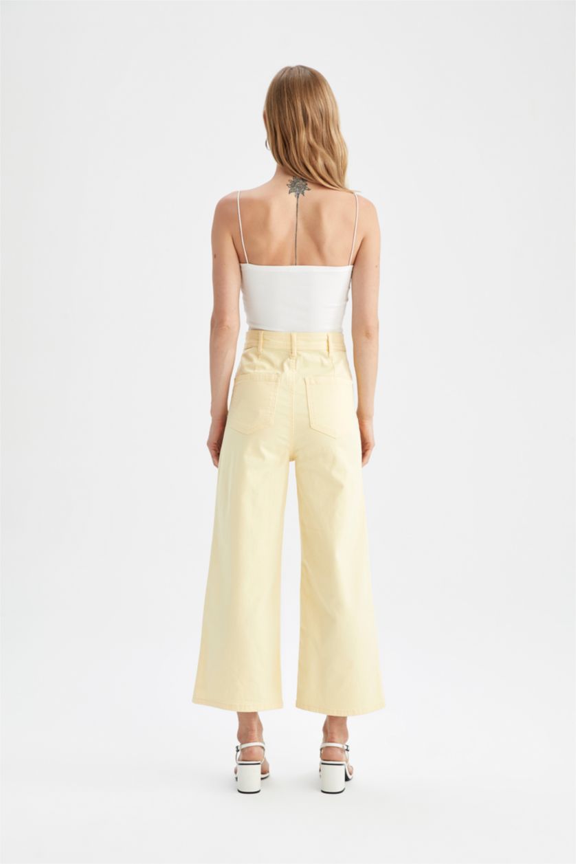 WOMAN Yellow Short Wide Leg Crop Fit Gabardine Trousers