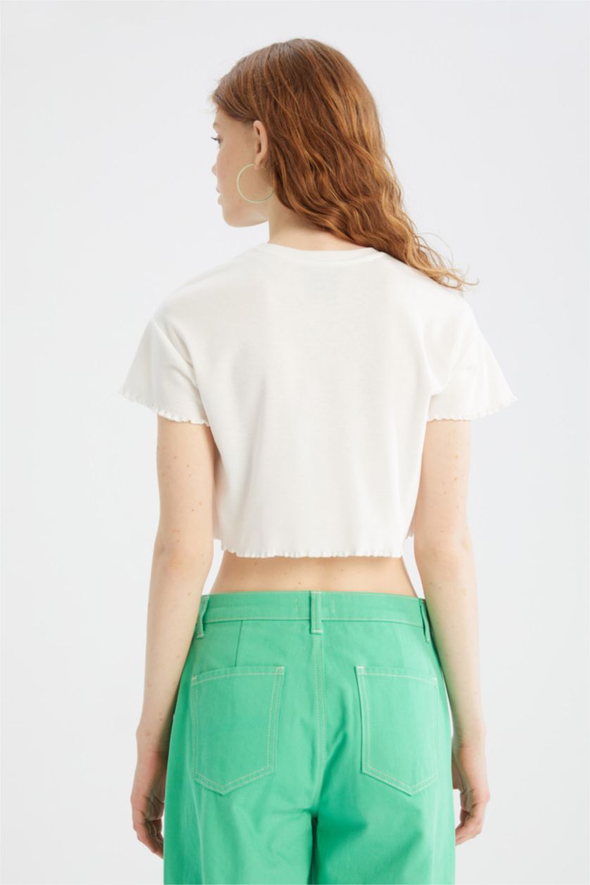 نساء اوف وايت تي شيرت قصير الأكمام من Rick and Morty