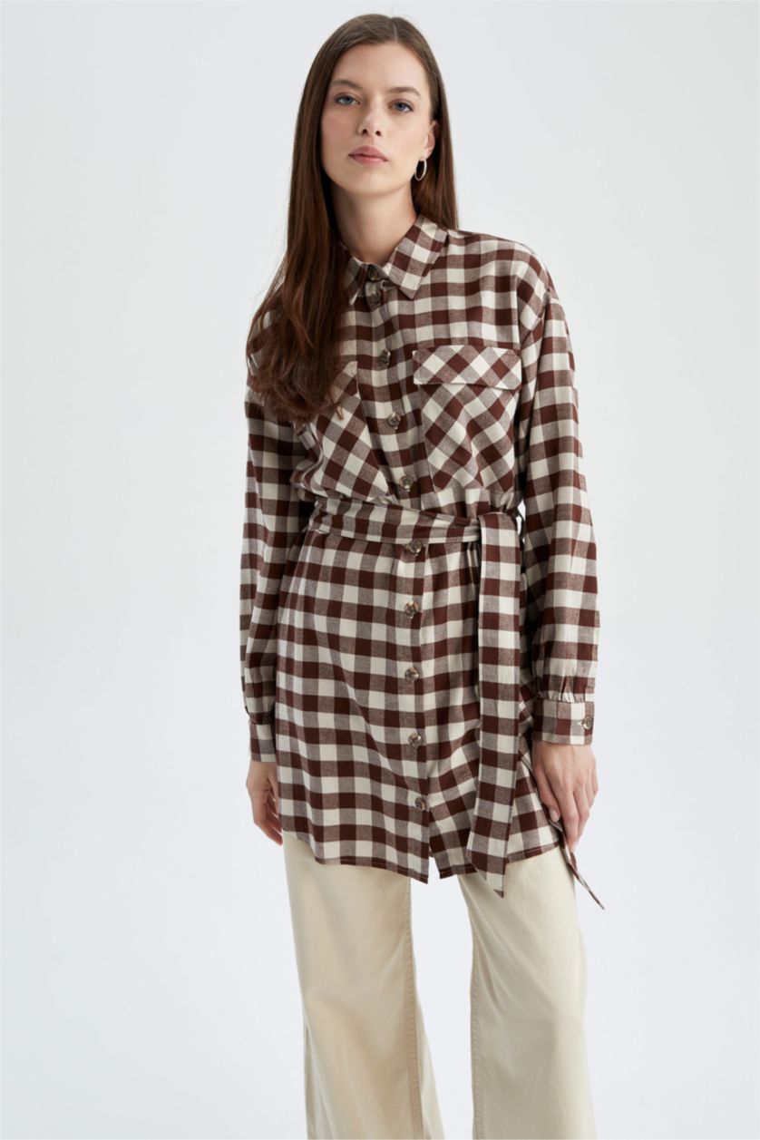 FEMME Kahve Tunique à manches longues en flanelle à carreaux coupe classique