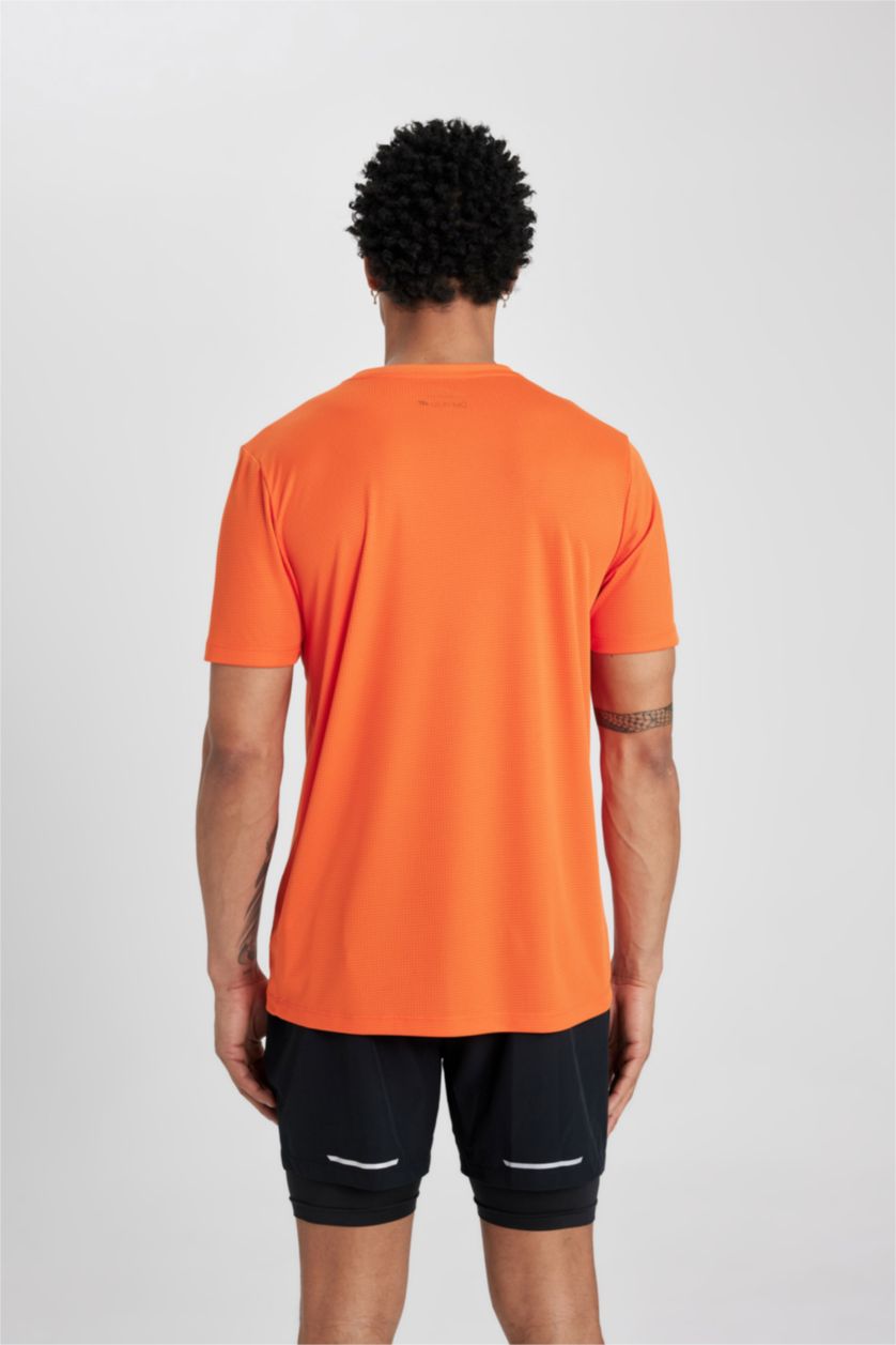 رجالي برتقالي تيشيرت رياضي سليم فيت من DeFactoFit