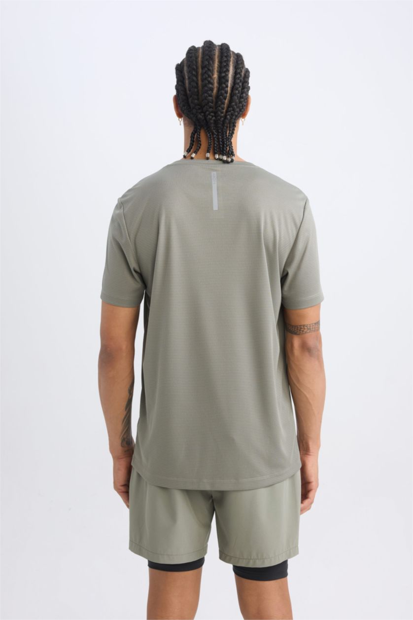 Erkek Haki Hızlı Kuruyan Slim Fit Dar Kesim Bisiklet Yaka Baskılı Sporcu Kısa Kollu Tişört