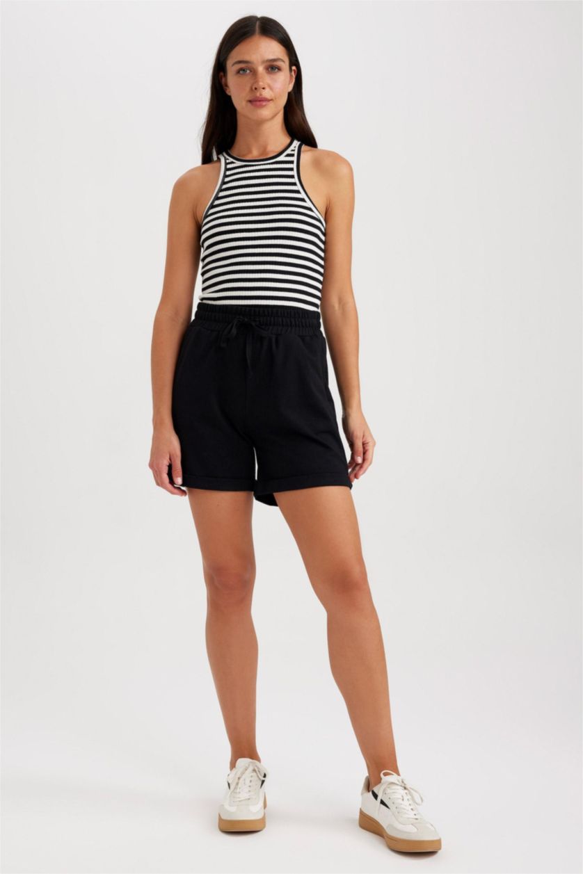 حريمي أسود برمودا قطن قصة عادية