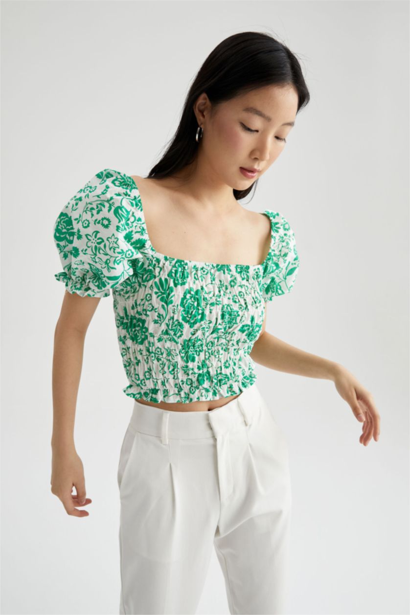 FEMME Blanc Blouse à manches courtes Voile Coupe Slim Col Carré