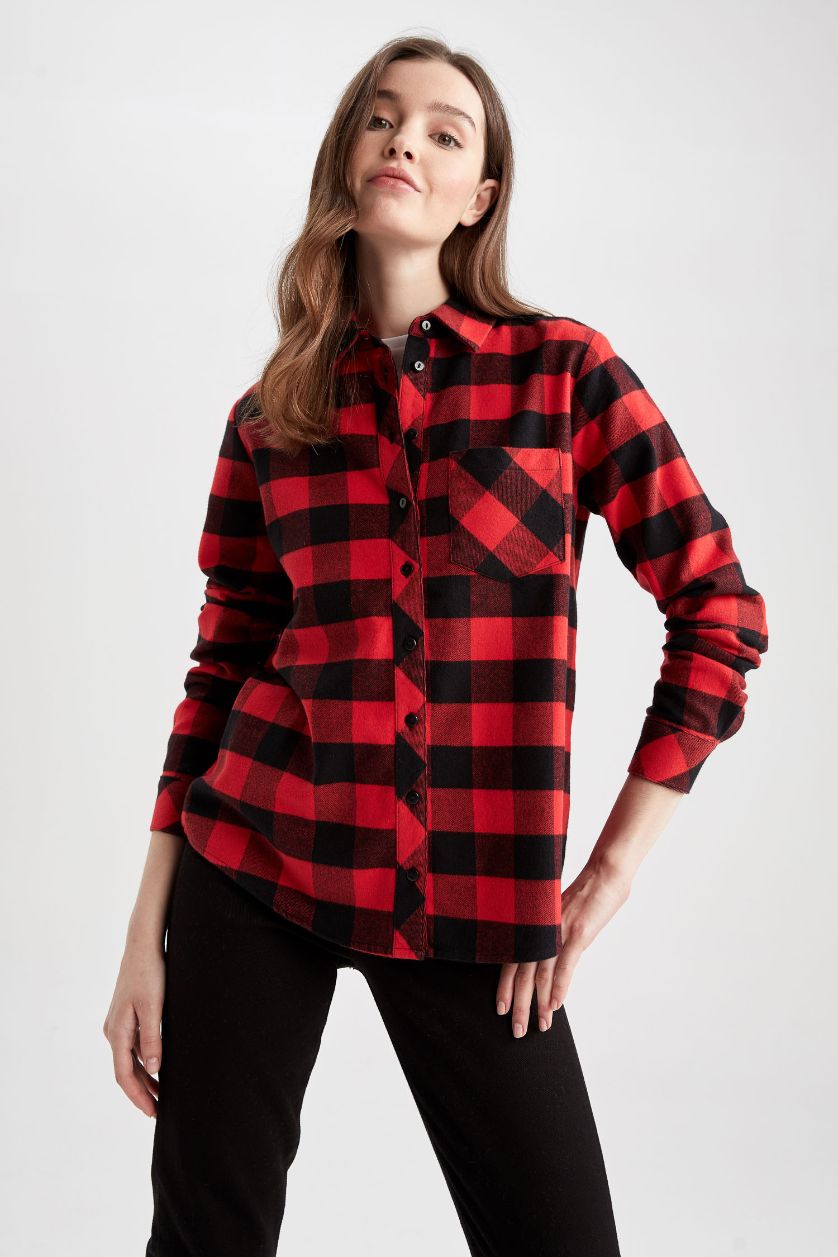 Woman Red Regular Fit Shirt Collar Gingham Flannel Long Sleeve Shirt