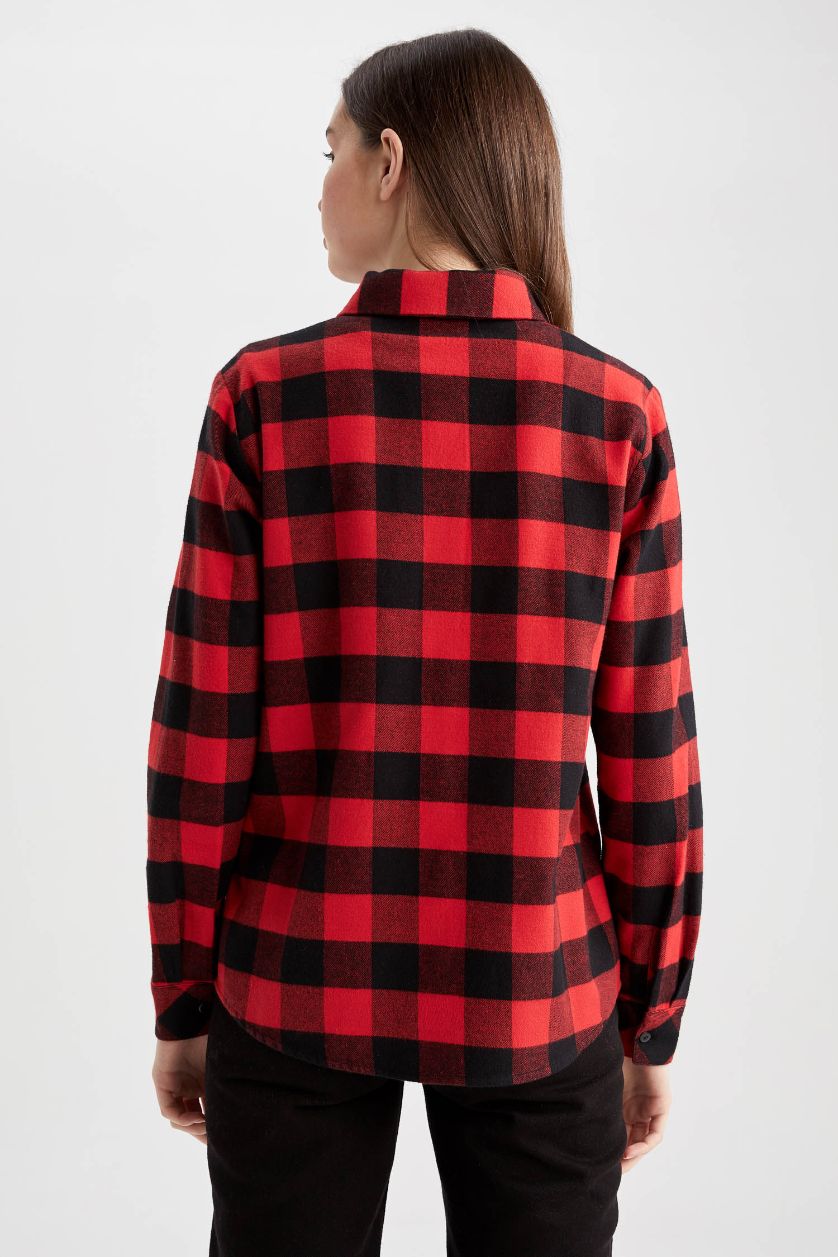Woman Red Regular Fit Shirt Collar Gingham Flannel Long Sleeve Shirt