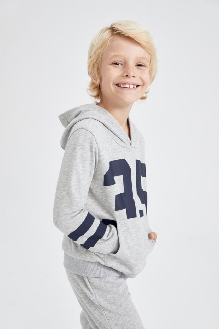 أولاد ميلانج رمادي فاتح طقم ولادي من قطعتين