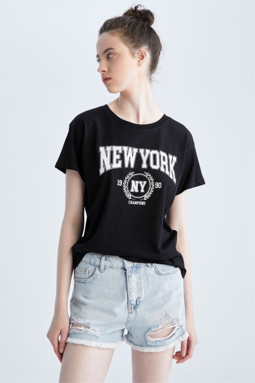 WOMAN Black Regular Fit Short Sleeve T-Shirt