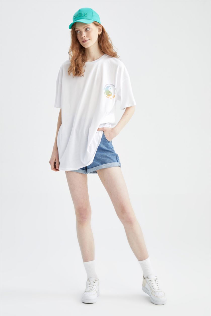 نساء أبيض تي شيرت بأكمام قصيرة مطبوع  من الخلف برقبة مستديرة اوفر سايز