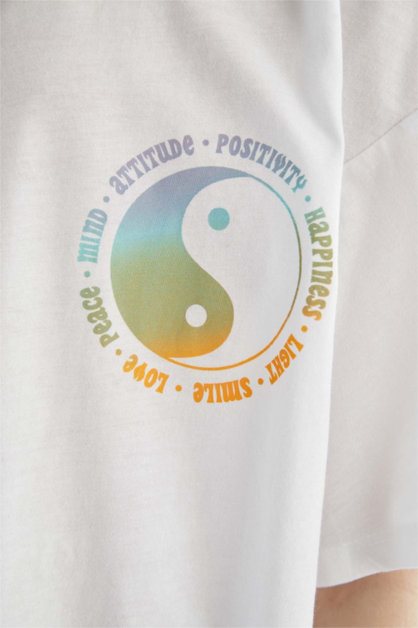 نساء أبيض تي شيرت بأكمام قصيرة مطبوع  من الخلف برقبة مستديرة اوفر سايز