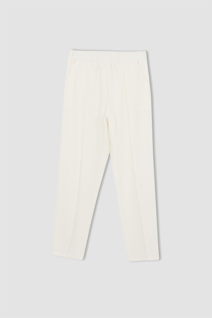 Kadın Ekru Relax Fıt Pantolon